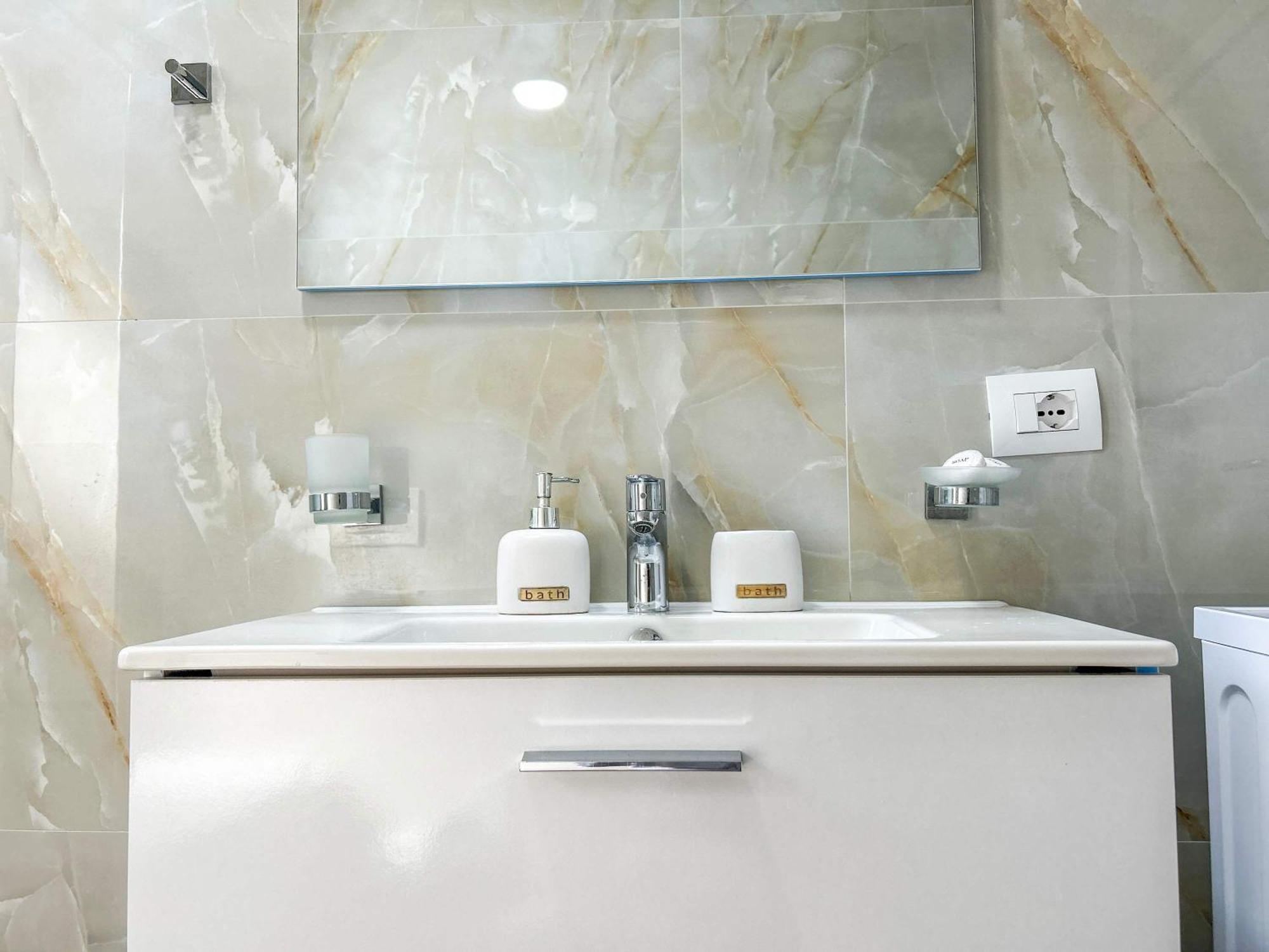 Divine 642 Apartment ดูร์เรส ภายนอก รูปภาพ
