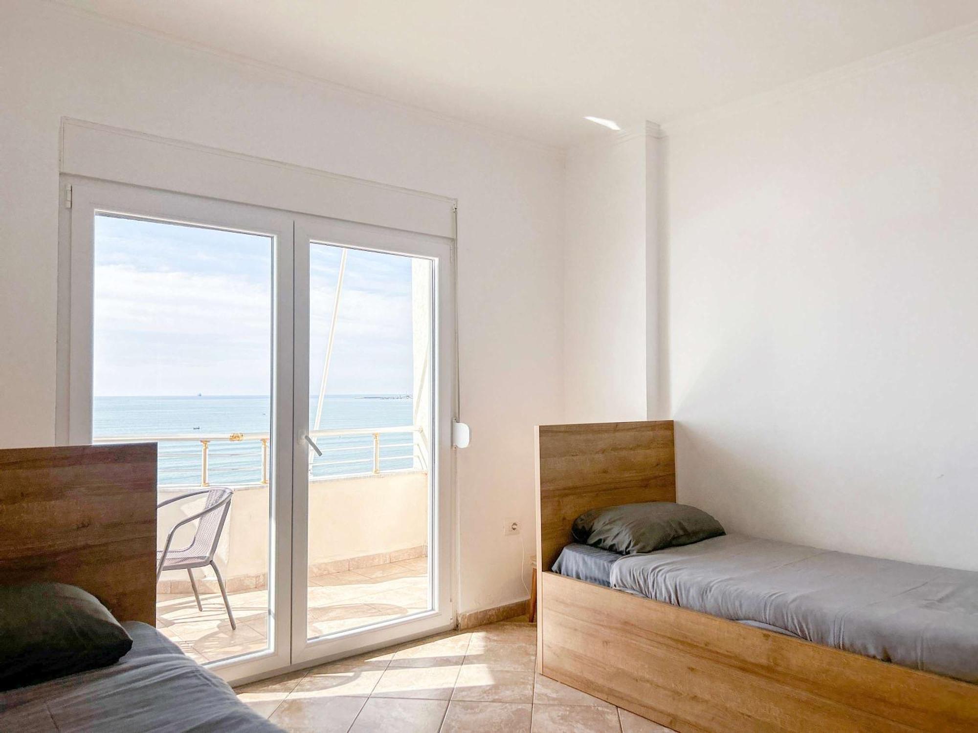 Divine 642 Apartment ดูร์เรส ภายนอก รูปภาพ
